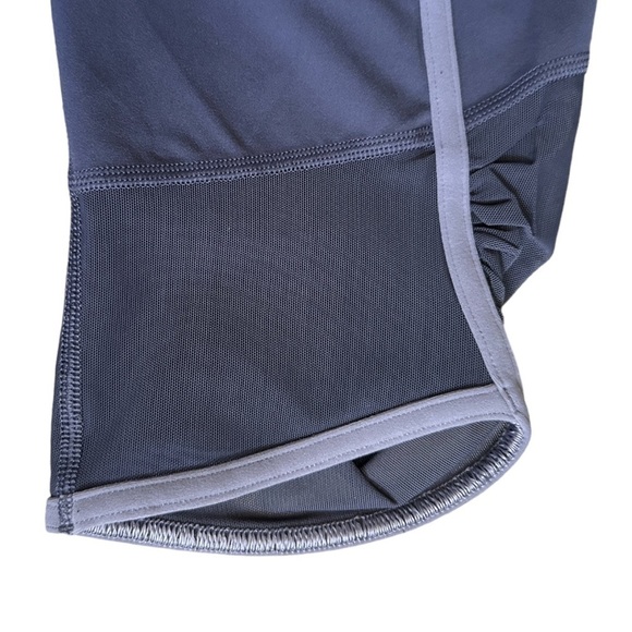 Athleta Salutation Stash Pocket II Capri Leggings 2X NWT PowerVita Mesh Workout - Picture 7 of 13